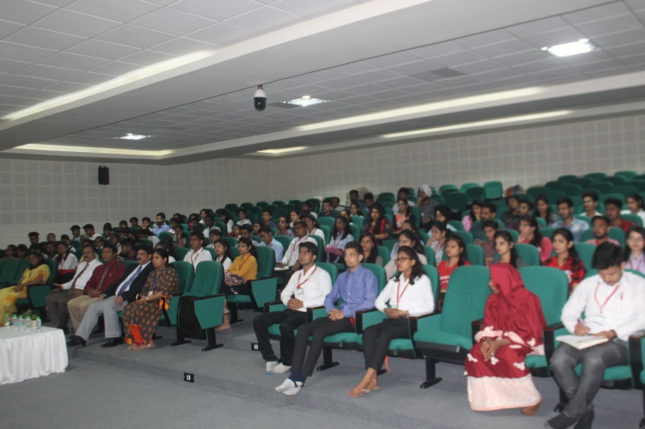 IIMR Case Analysis Workshop photo 7